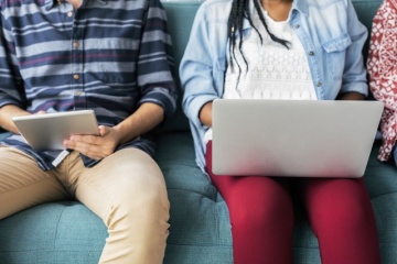 Les écrans chez les ados et les enfants Les écrans chez les ados et les enfants